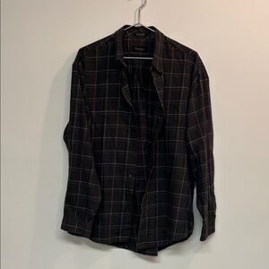 Van Heusen Dark Plaid Button Down Shirt